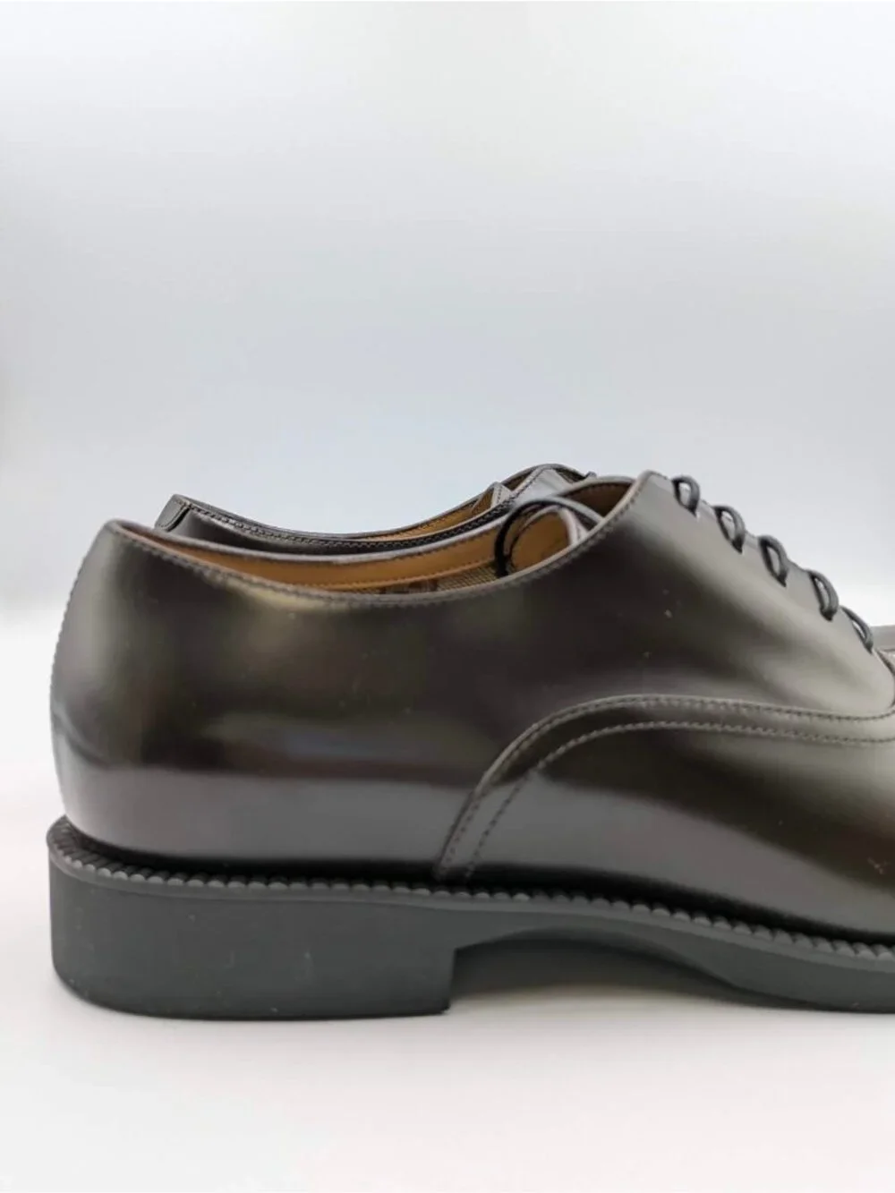 Gucci Men's  Cap‑Toe Calfskin Oxford Dress Shoes Ebano Brown UK9 812153